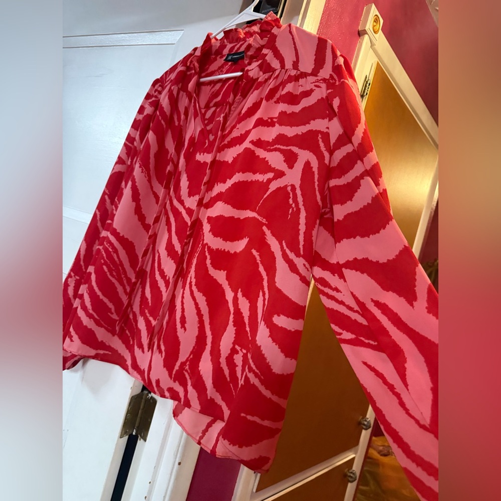 INC International Concepts Red Animal Print Blouse - Picture 4 of 7